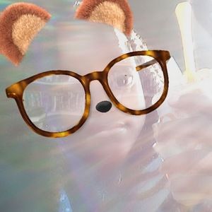 Meet your Posher, Chastity